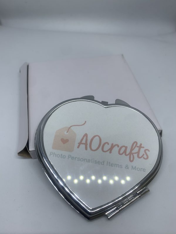 Personalised pocket mirrors
