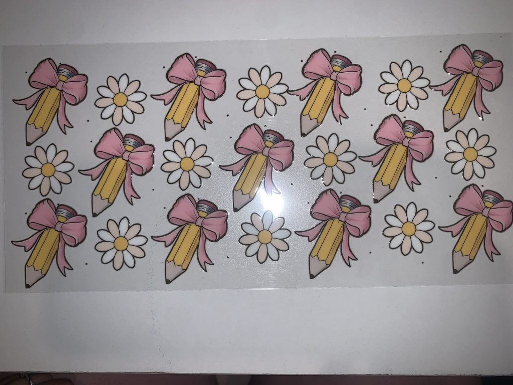 bowe pencil &flower design